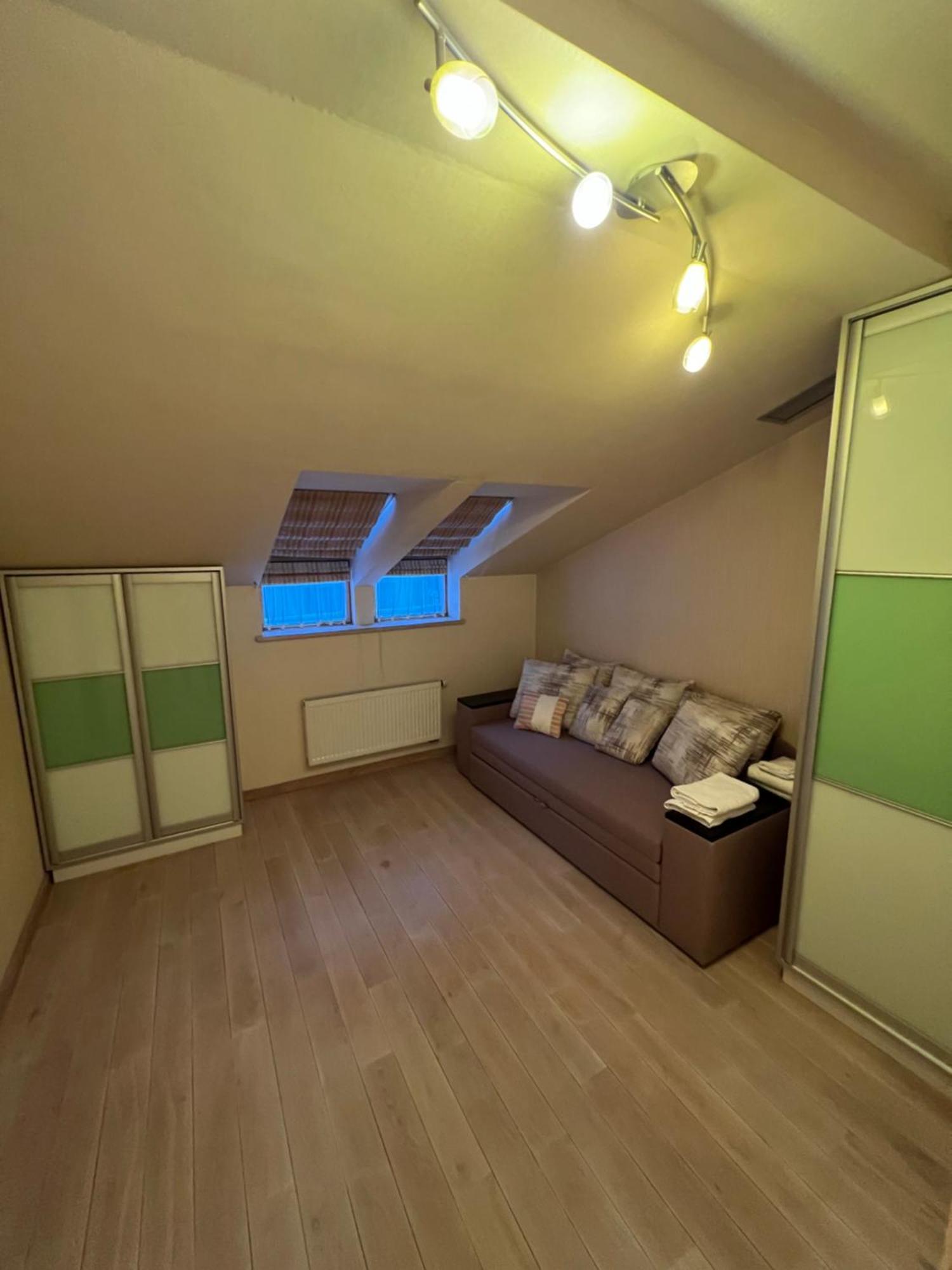 Apartment On Arkhipenka With Panorama View Lviv Buitenkant foto
