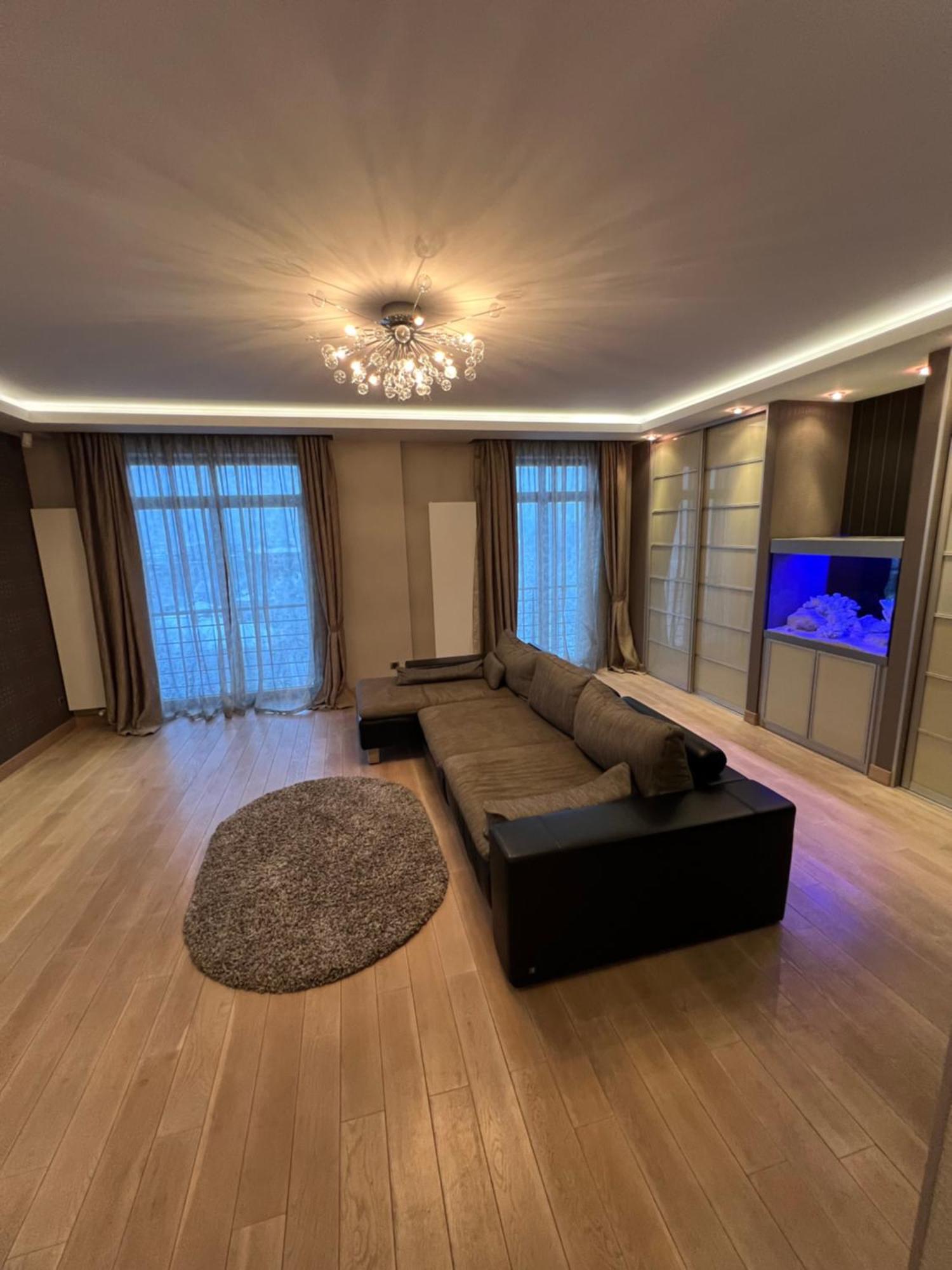 Apartment On Arkhipenka With Panorama View Lviv Buitenkant foto