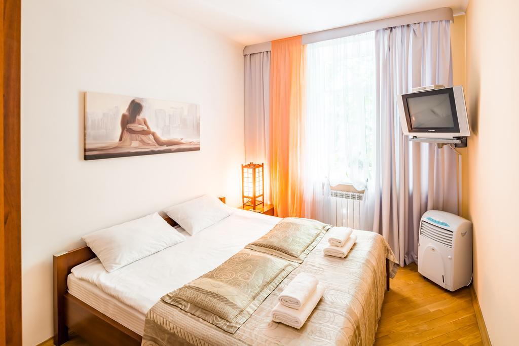 Apartment On Arkhipenka With Panorama View Lviv Buitenkant foto